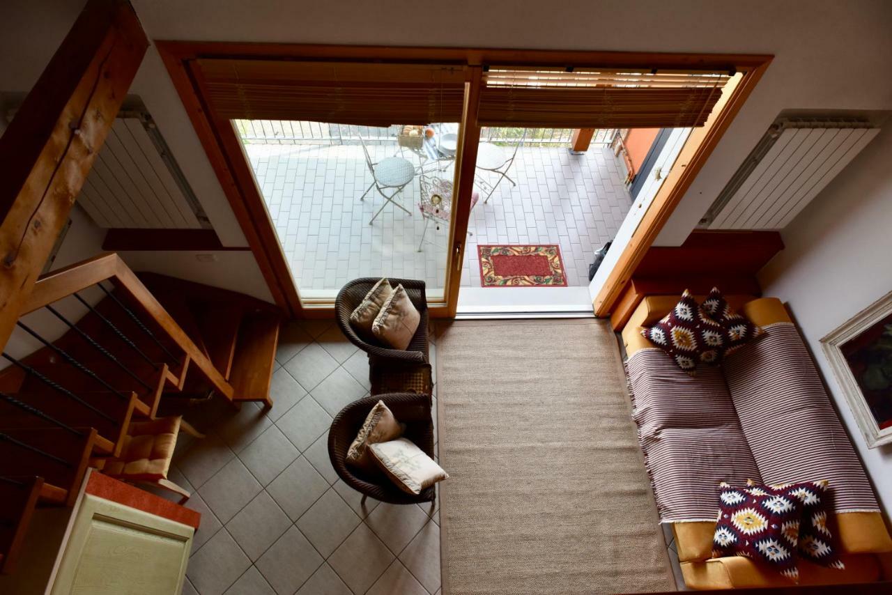 La Casa Di Rose Villa Fonteno Bagian luar foto